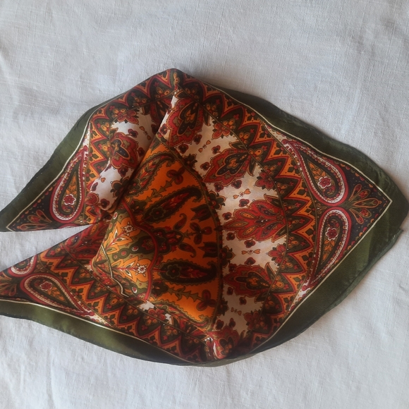 Vintage scarf - Picture 5 of 6